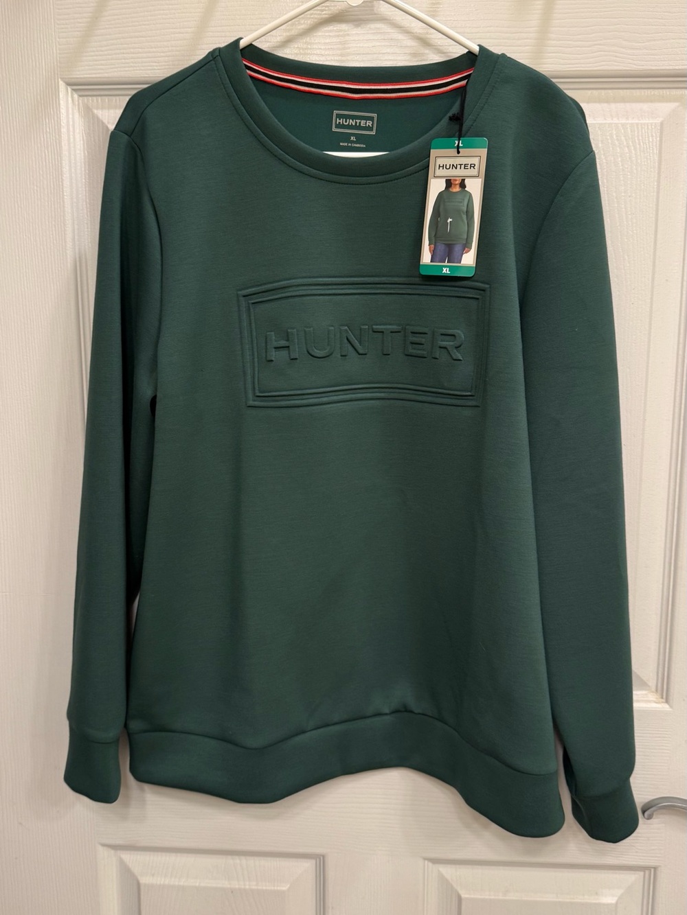 Hunter Sweatshirt NWT XL